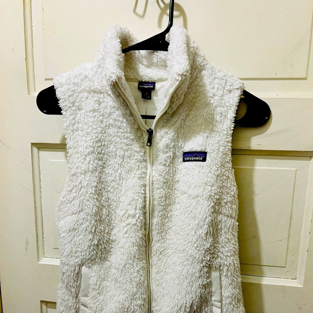 Patagonia vest🤍